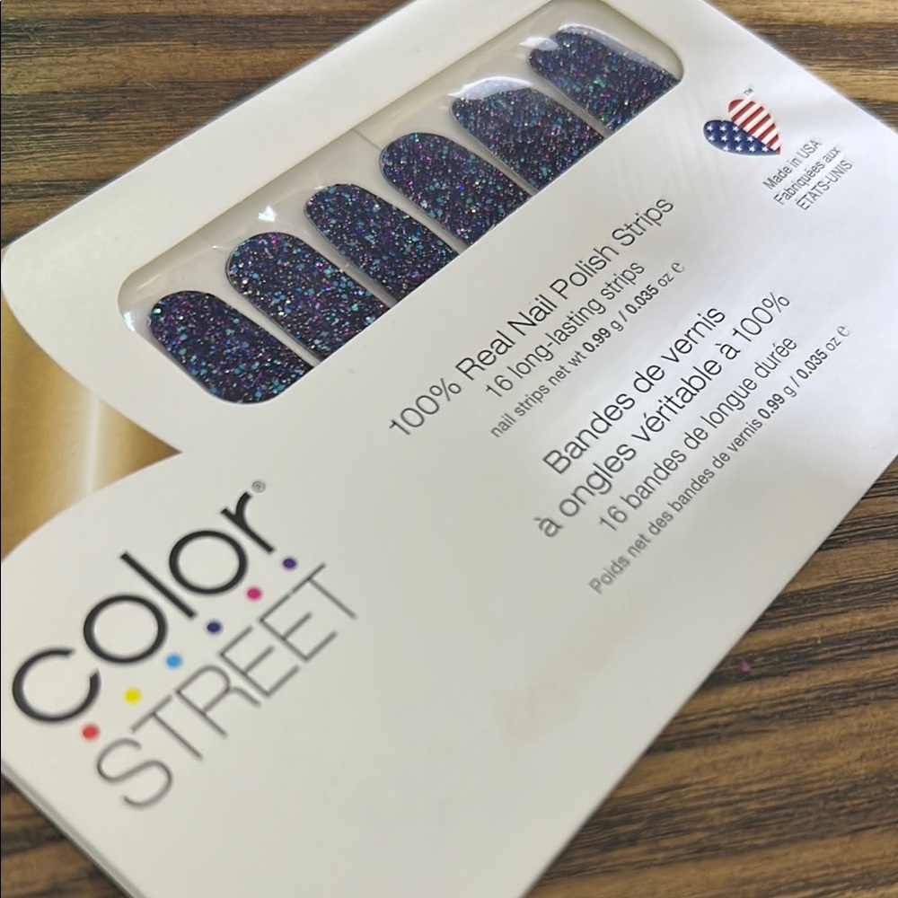 Color Street Holidaze Nail Strips
